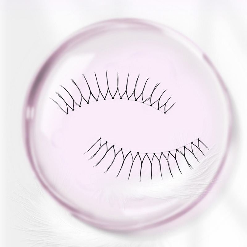Pek 4 Pasang Anime Lashes Clear Band